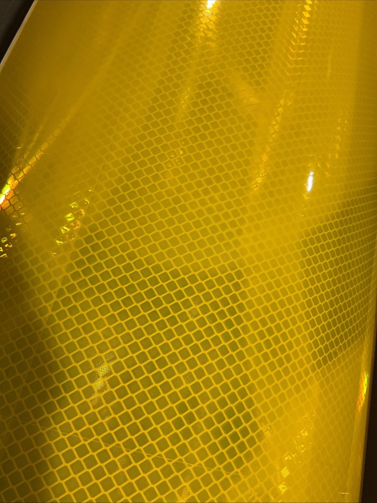 3M 3981 914.4MM X 91.4M YELLOW FILM REFLECTIVE TYPE 36IN 100YD