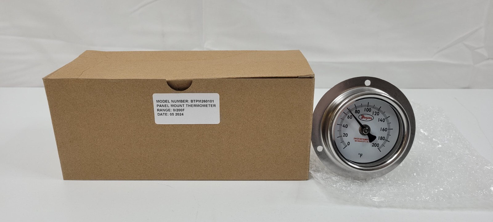 Dwyer BTPM260101 Panel Mount Bimetal Stem Thermometer 200°F, 6″ Stem