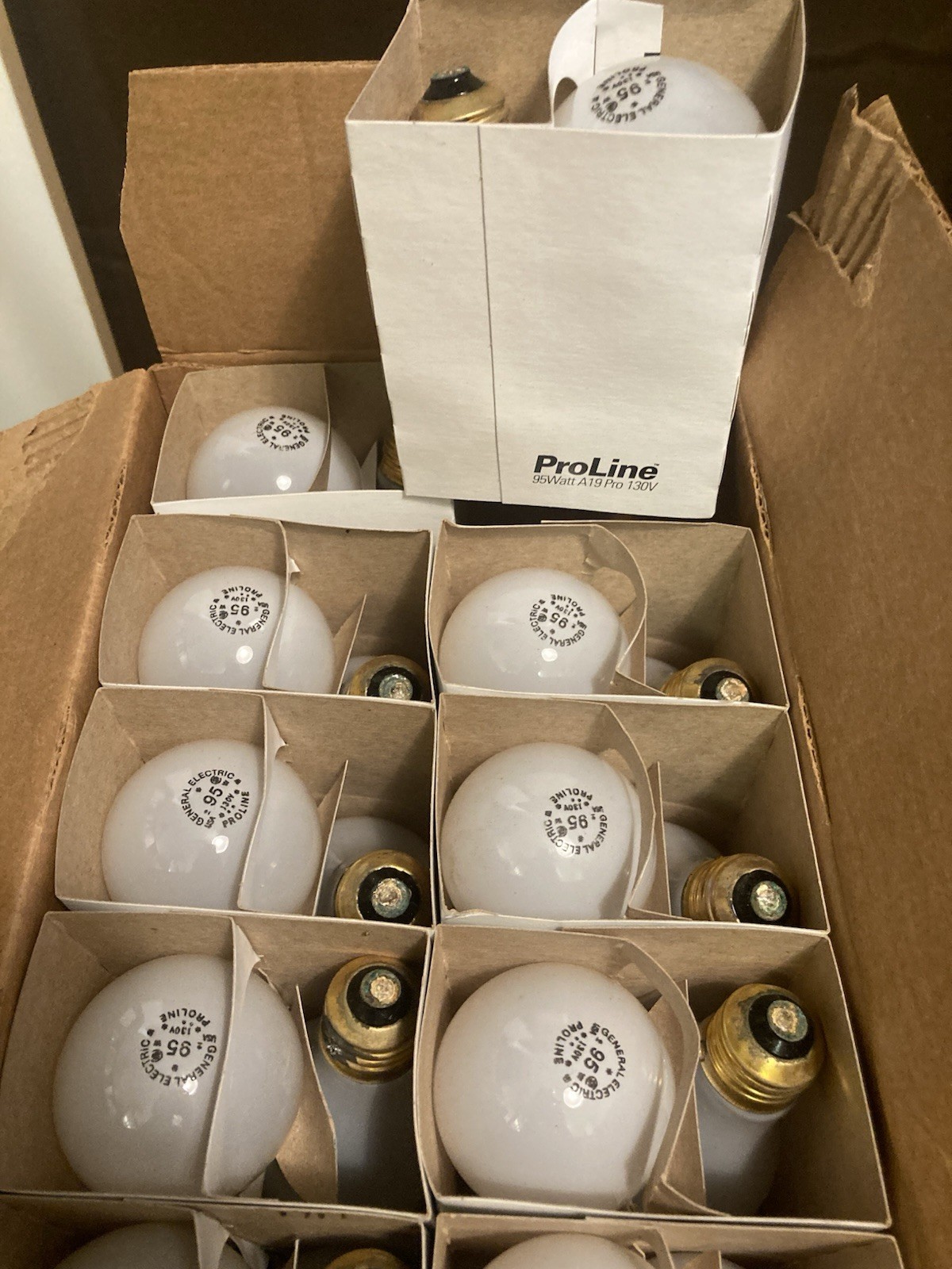 GE Proline 95 Incandescent Light Bulbs A19 95w 130V Open Full Case / Brand New