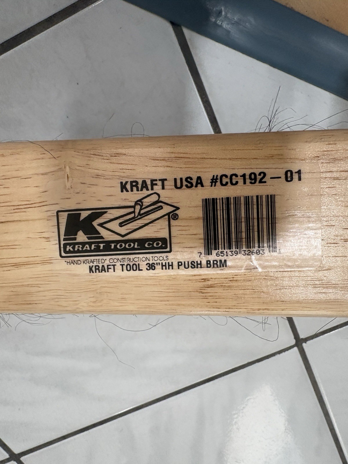 Kraft Tool CC192-01 36-Inch All-Purpose Horsehair Floor and Broom Without Handle