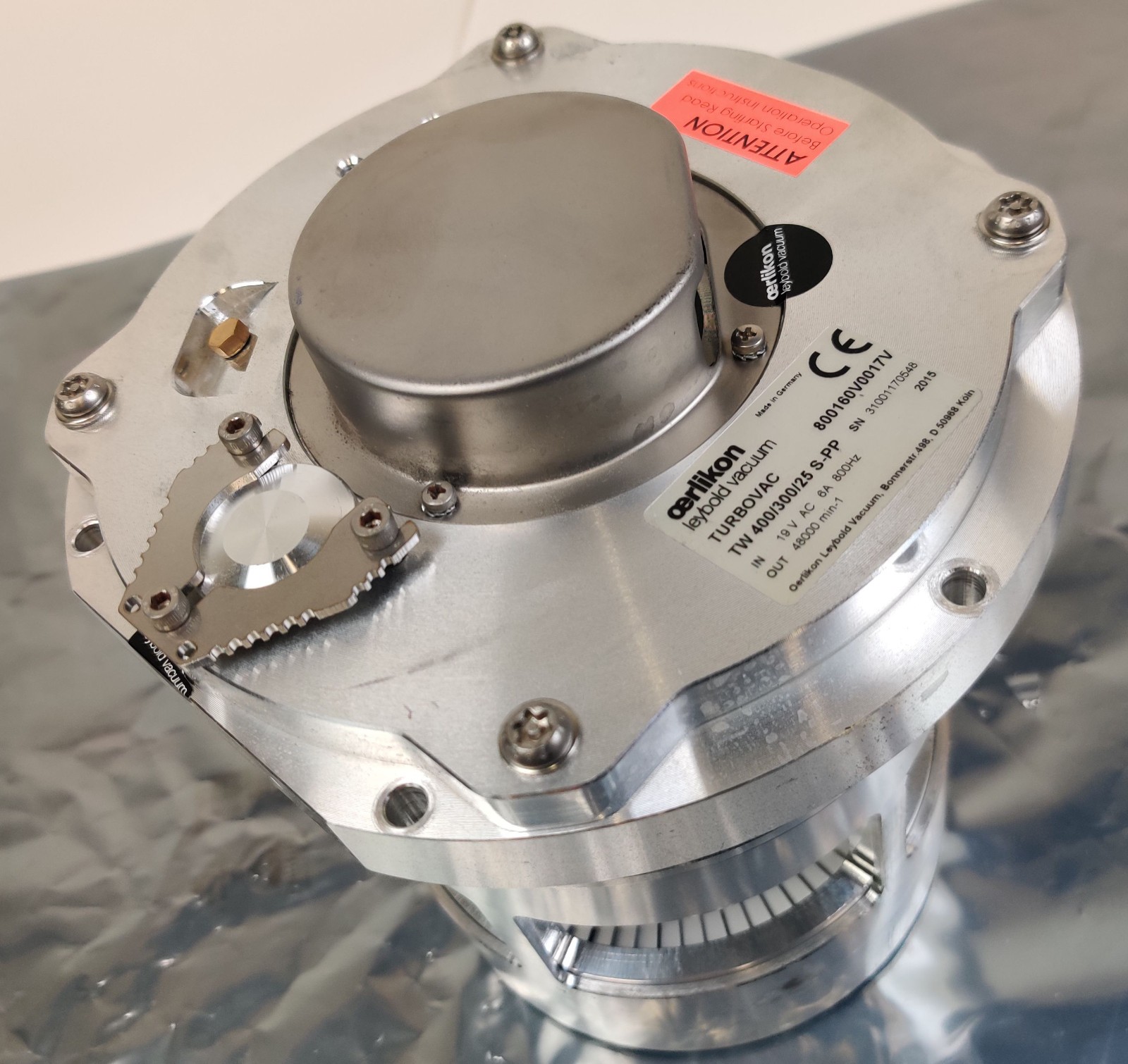 Leybold 800160V0017V Turbovac Vacuum Pump DN 16 KF TW 400/300/25 S-PP Working
