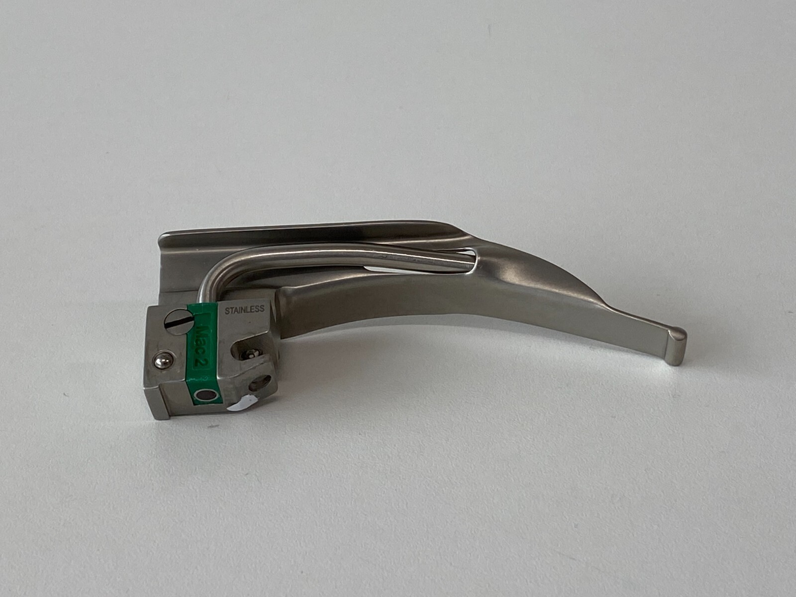 L27/L28: Lot of 8 Rusch Propper Emerald Piramal Blades
