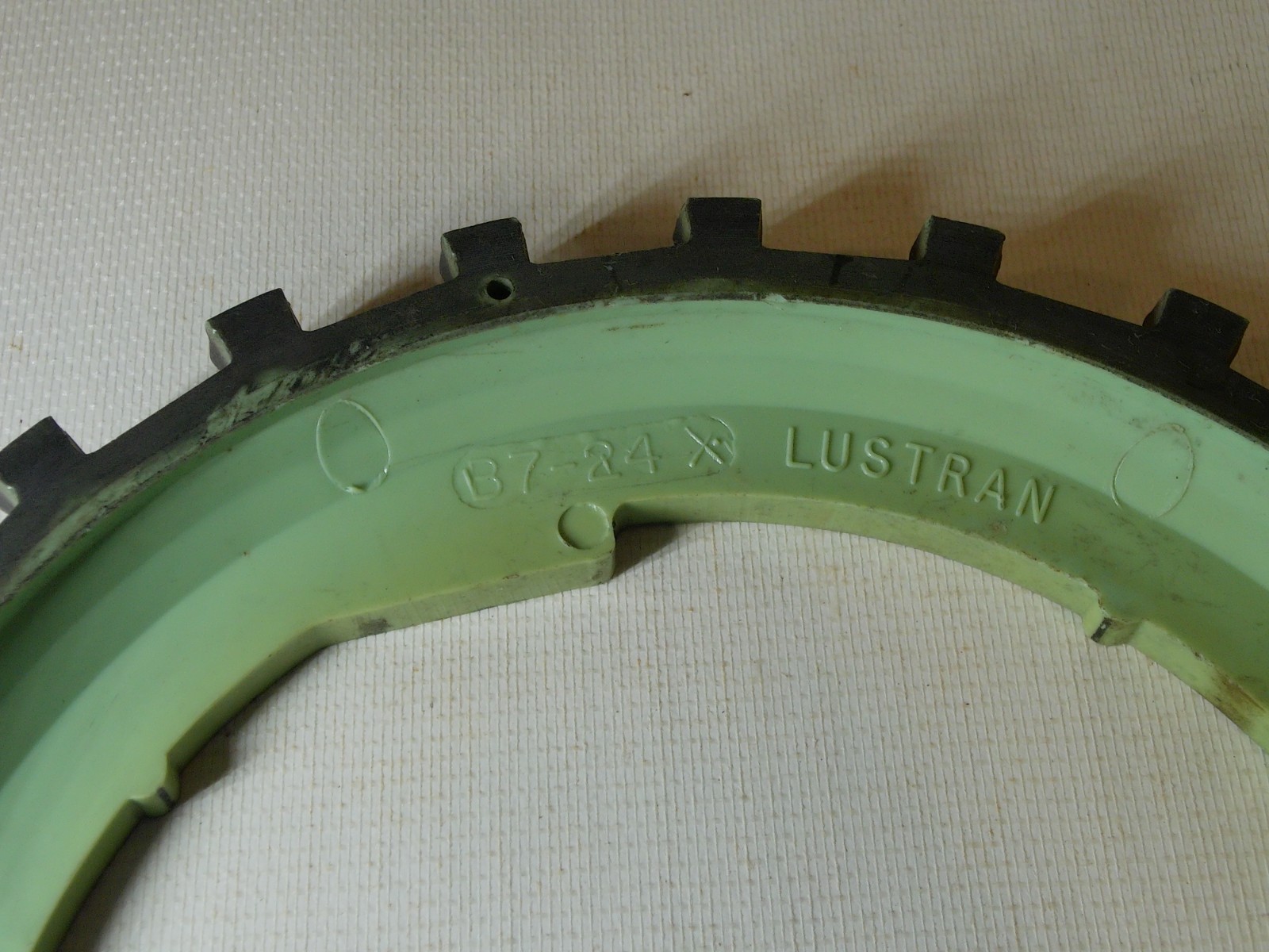 Lustran B7-24X Plastic Planter Seed Plate for John Deere