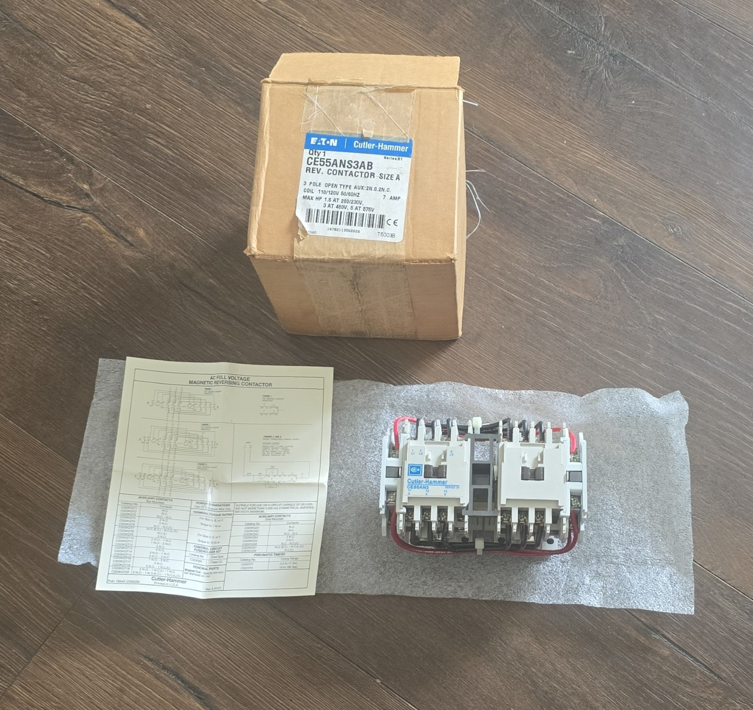 Eaton Cutler-Hammer CE55ANS3AB Reversing Contactor Size A 3-Pole 110/120V