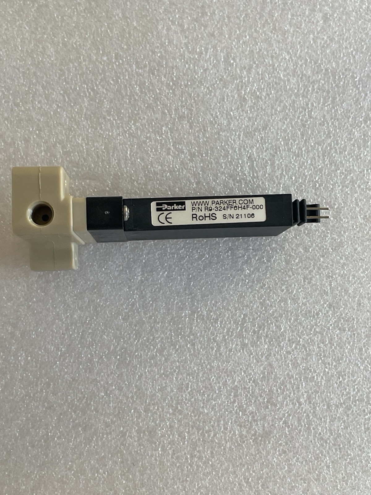 Parker R9 Valve – 9 mm Miniature Diaphragm Isolation Valve R9-324FF6H4F-000