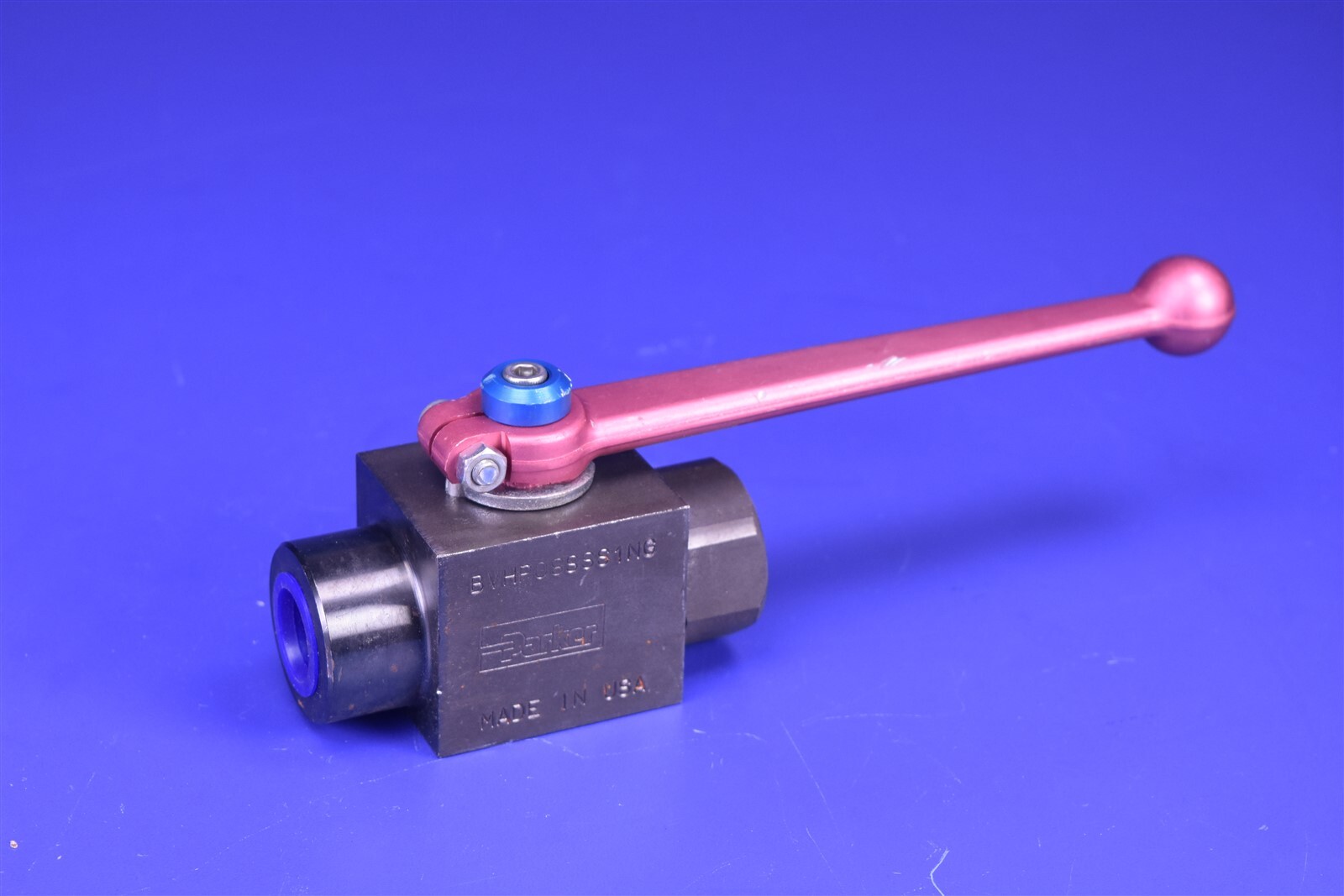 Parker 2-Way 1/2″ SAE Hydraulic High Pressure Ball Valve 6,000 PSI BVHP08SSS1NG