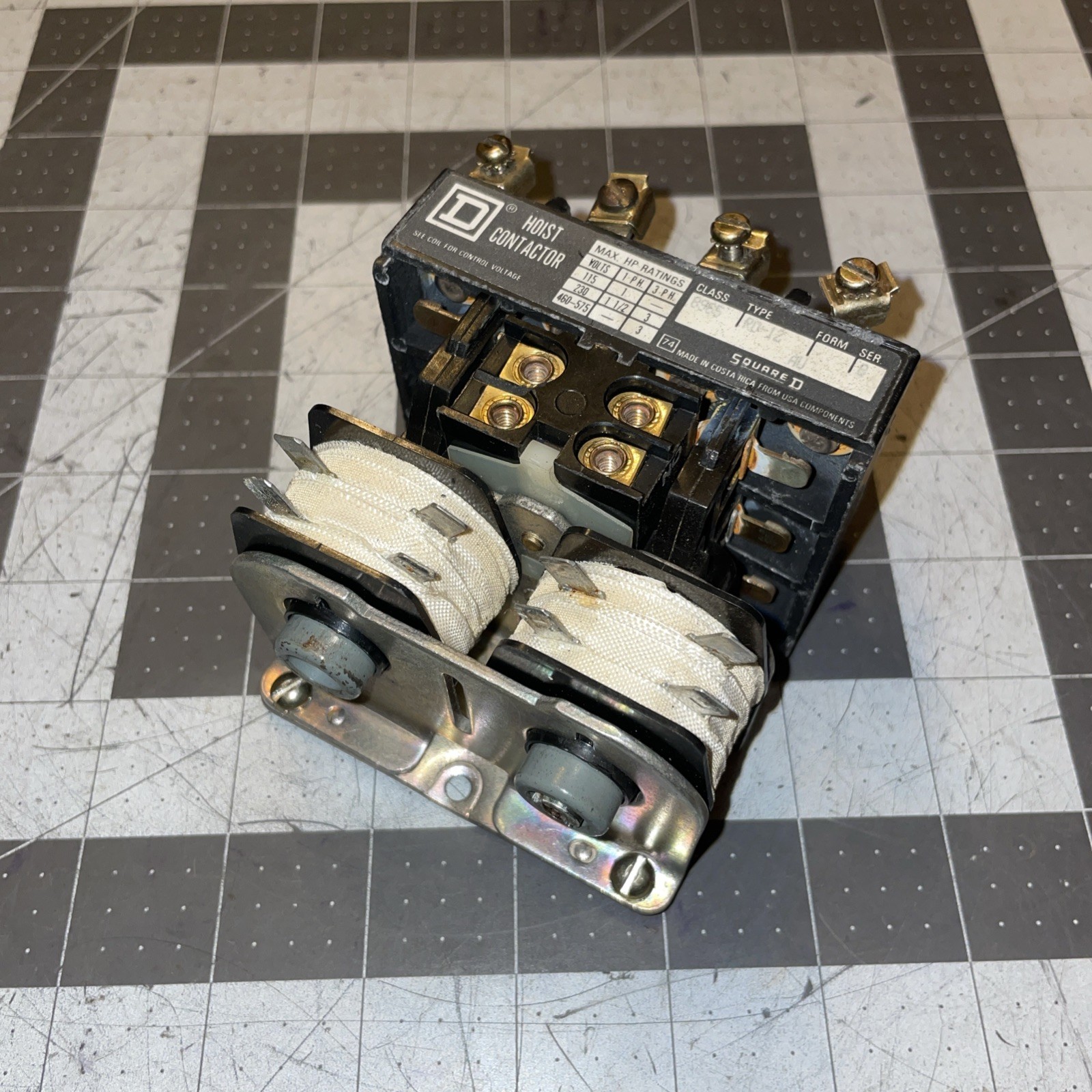 Square D Hoist Contactor Class 8965 Type R012 Series B GOOD SHAPE FAST SHIPPING