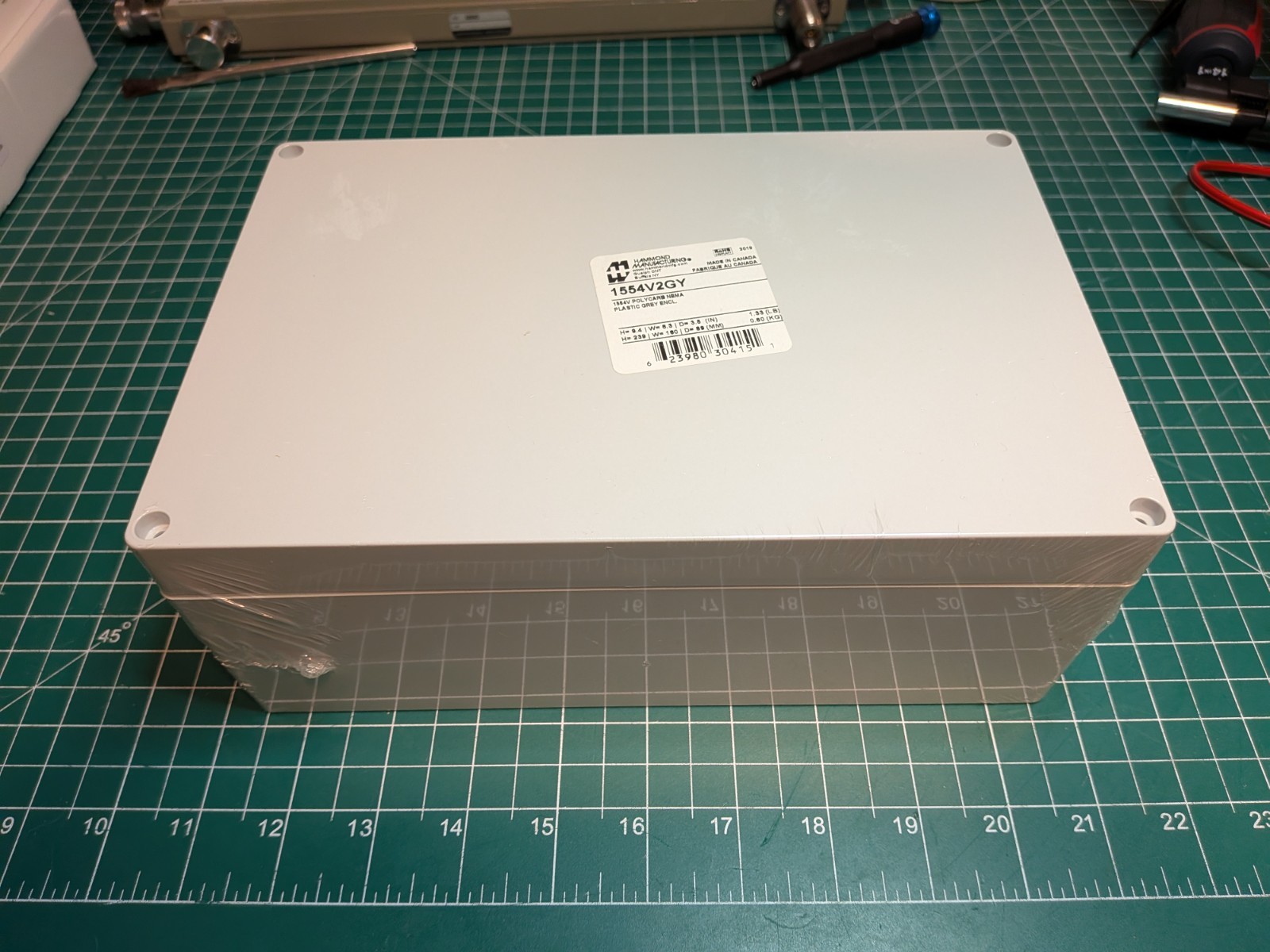 HAMMOND 1554V2GY Plastic Enclosure 9.4 x 6.3 x 3.5 INCHES, Still wrapped