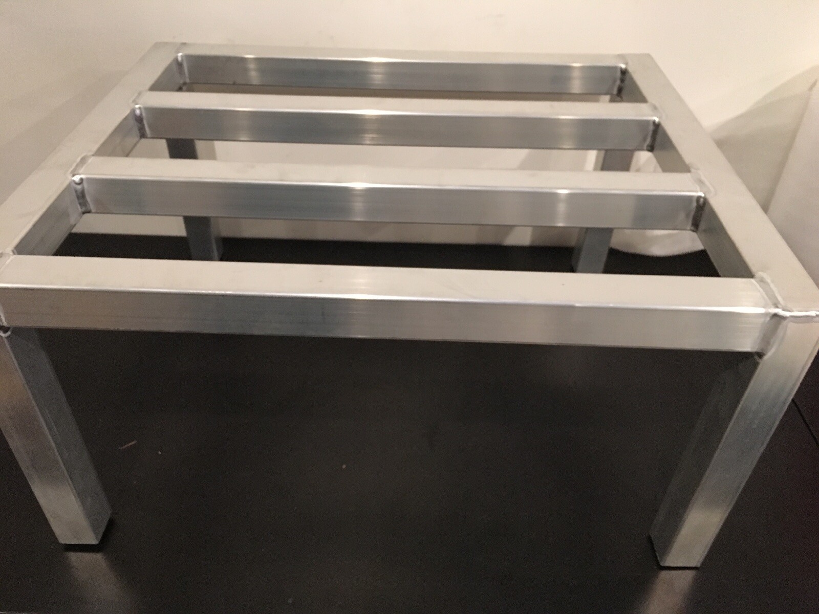 Channel ADE2024 24” L X 20” W X 12” H Aluminum Dunnage Rack