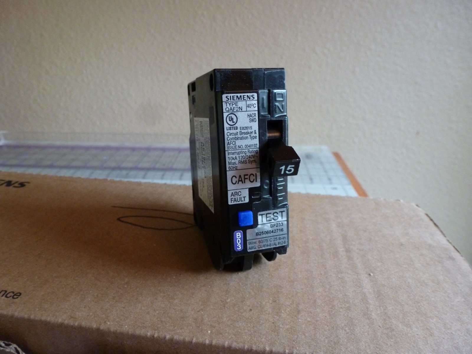 5 – Siemens QA115AFCN Combo AFCI Circuit Breaker – 15A – 120/240V – 10kA – 60Hz