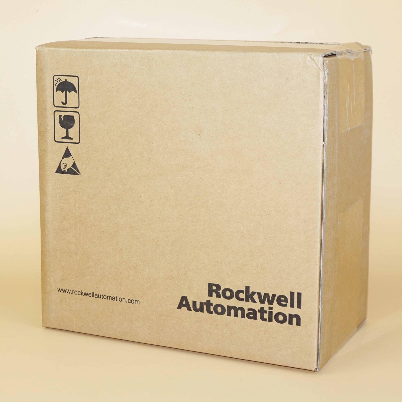 22B-D2P3N104 22BD2P3N104 Allen Bradley PowerFlex 40 AC Drive SURPLUS IN BOX 2023