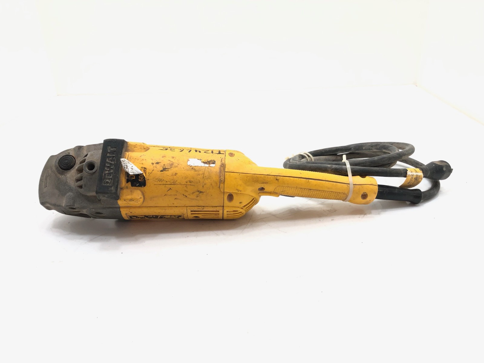 Dewalt D28494 Electric Corded 7″/9″ Angle Grinder 6,00RPM 5.3HP NO FLANGE