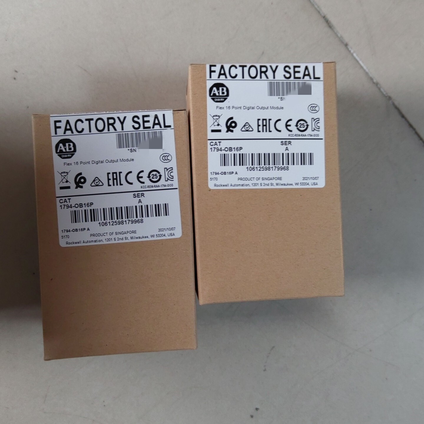 New Sealed Allen-Bradley 1794-OB16P SER A Flex 16 Point Digital Output Module