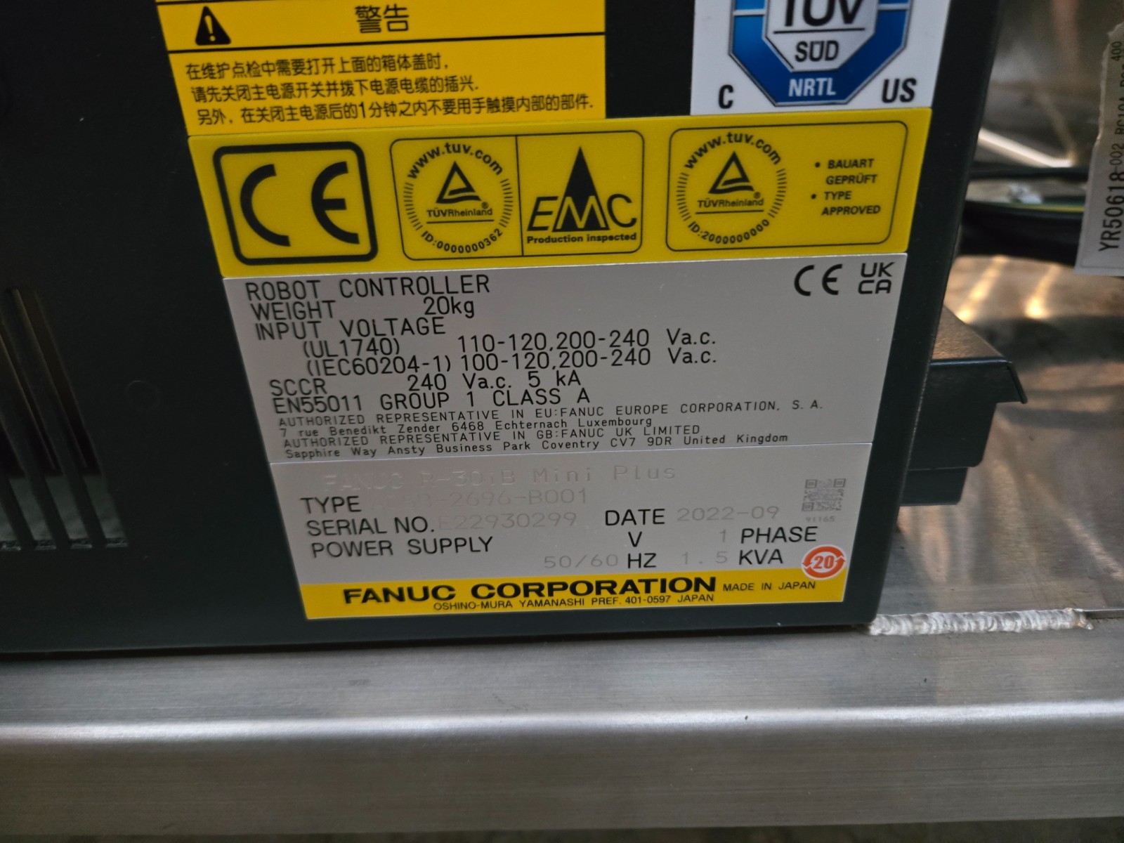 FANUC CRX10iA ROBOT R30iB MINI+ WITH ALL OPTIONS UNLOCKED / LOW HOURS (CRX10iA)