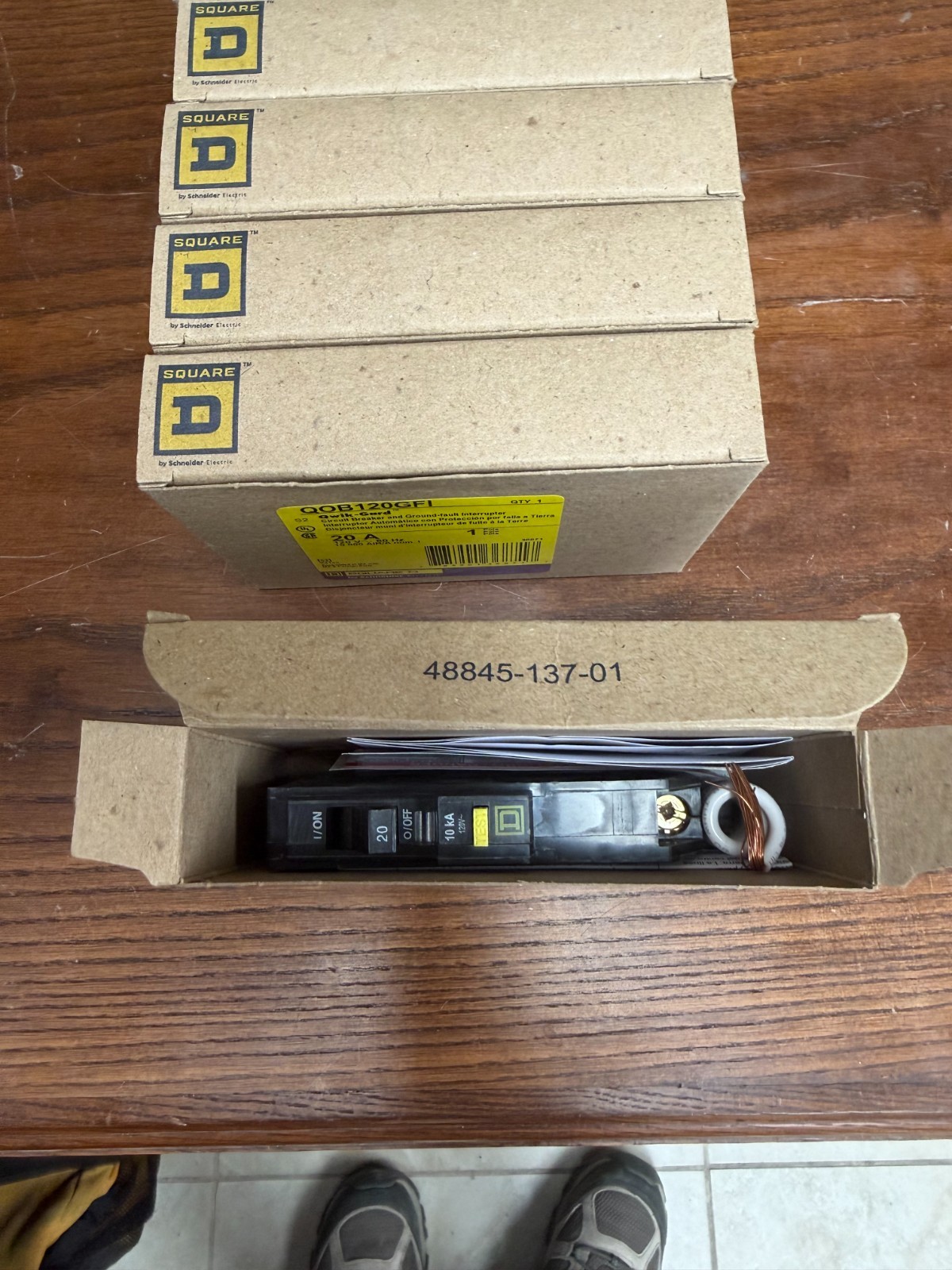 Lot 0f (9) ***QOB120GFI*** Breakers BRAND NEW IN BOX!!!