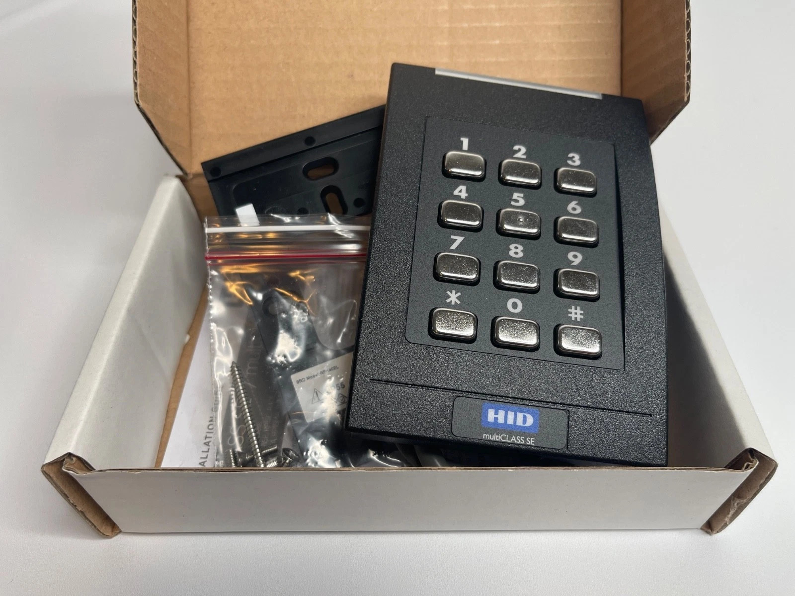 20 HID 921LTNNEK00000-NO_FW multiCLASS SE RPK40 Card Reader **NIB**