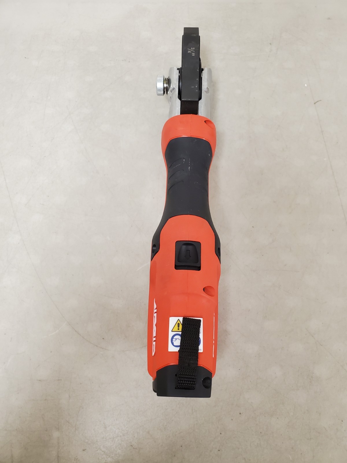 RIDGID RP 115 Mini Press Kit w/ 1/2″ & 3/4″ ProPress Jaw, Battery, & Charger