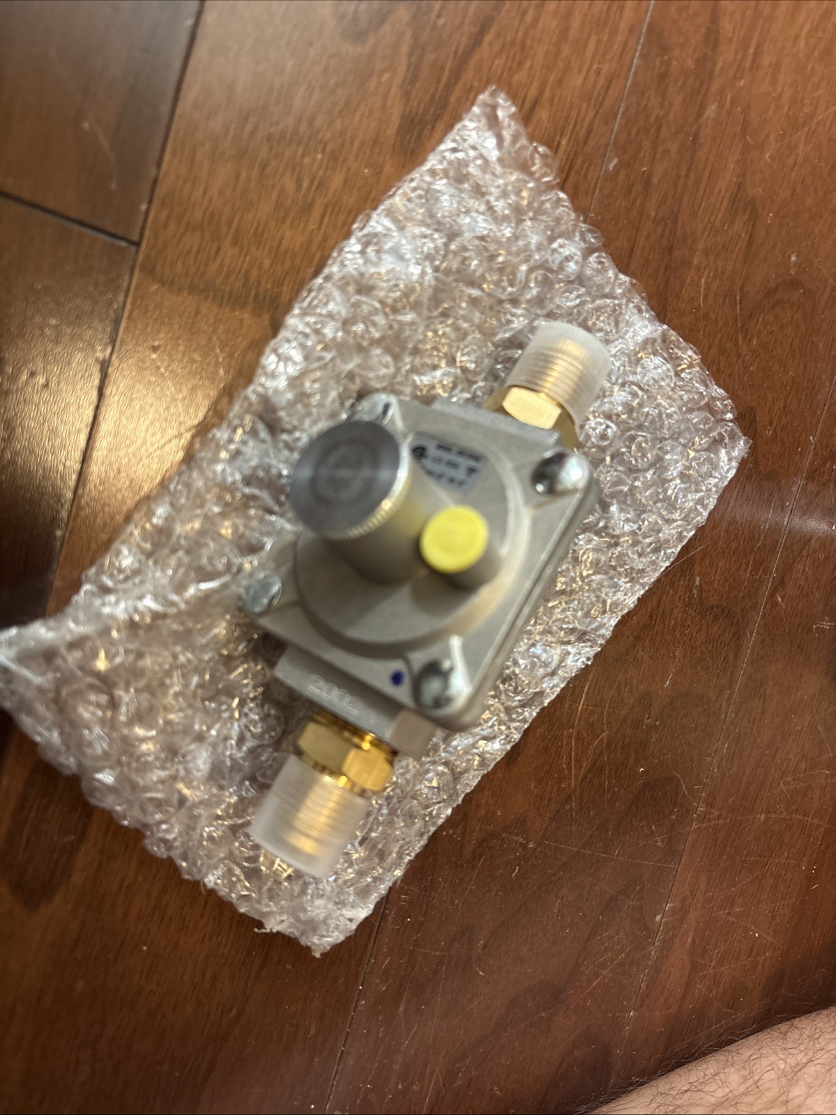 JH KSW INDUSTRIAL SPARE RN1204A PRESSURE REGULATOR PROPANE / GAS CONVERTER