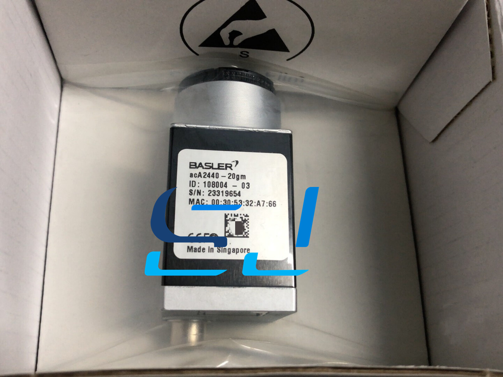 New Basler acA2440-20gm