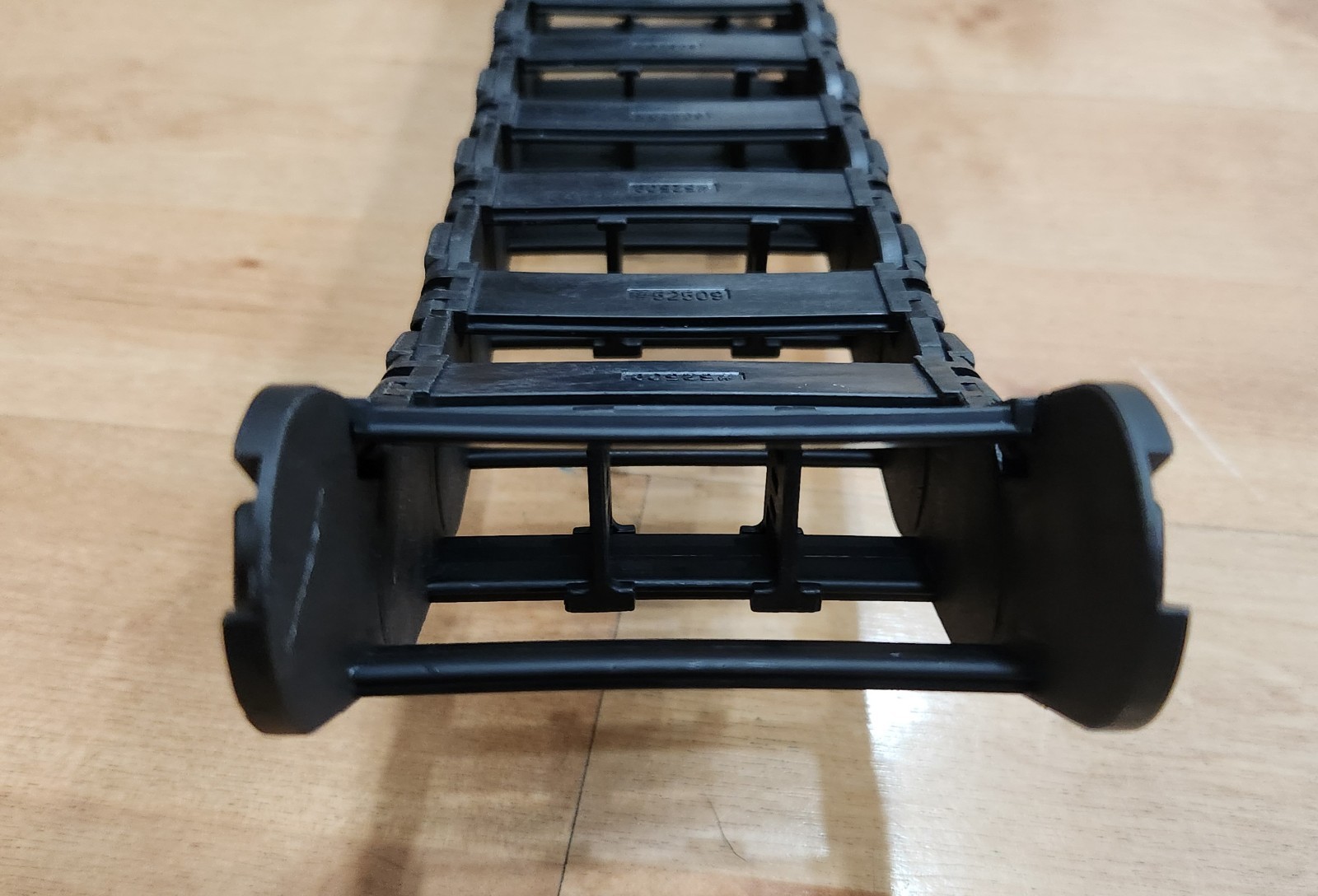 NEW 9 FEET Cabel Schlepp Cable Carrier 0455 040.078.125 Out 3.7″x1.4″ In 3″x1″