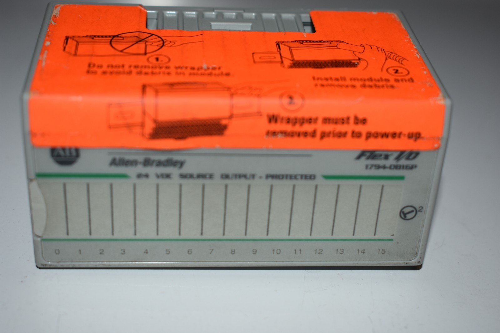1794-OB16P ALLEN BRADLEY OUTPUT MODULE NEW SURPLUS