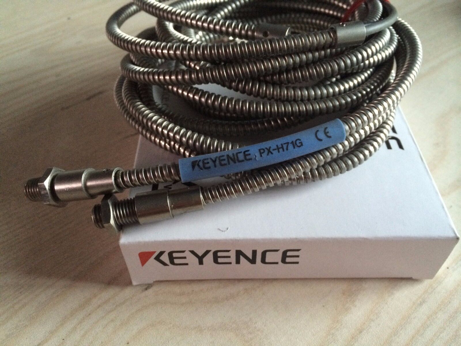 Keyence PX-H71G Sensor PXH71G 1PC New Expedited Shipping