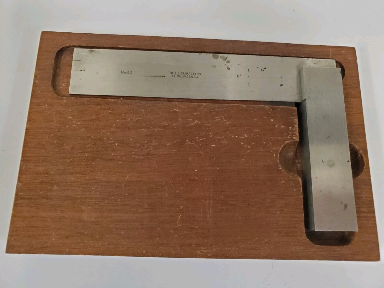 L.S. STARRETT PRECISION SQUARE, NO. 20, 6″, nice, with bottom of the case only