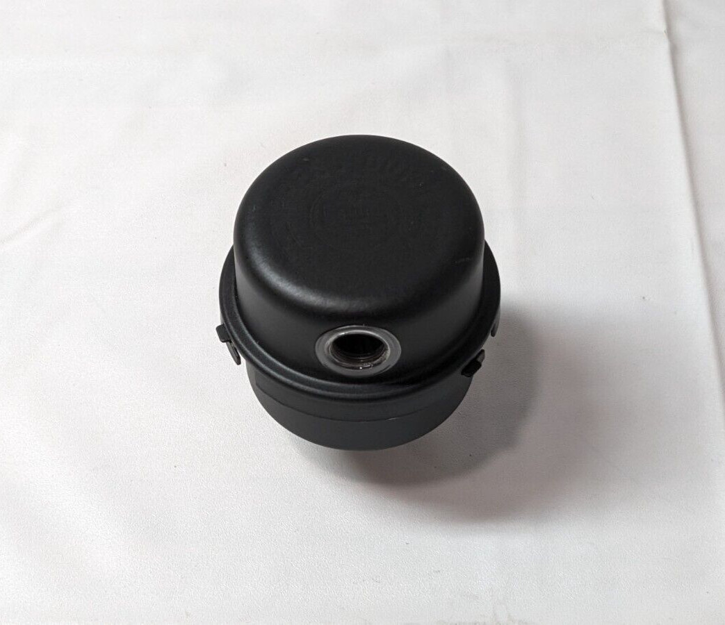 Solberg Compressed Air Filter/Silencer QTY 2 Fs-04-038