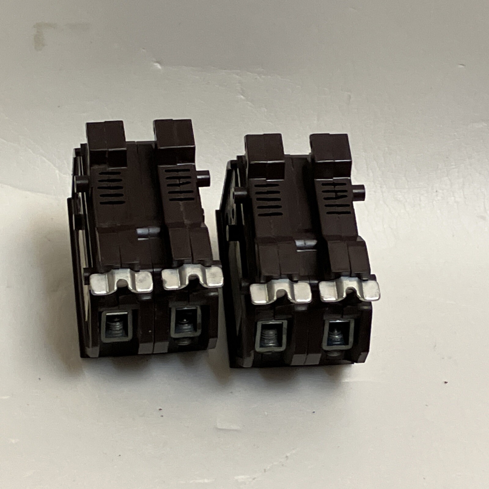 Wadsworth A240NI 40 Amp 2 Pole 2P Type A METAL FOOT Circuit Breaker A240N A240